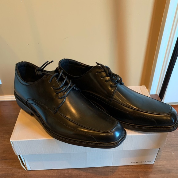 Kenneth Cole Reaction Lace Up Oxfords, Mens Sz 9 - Picture 3 of 7